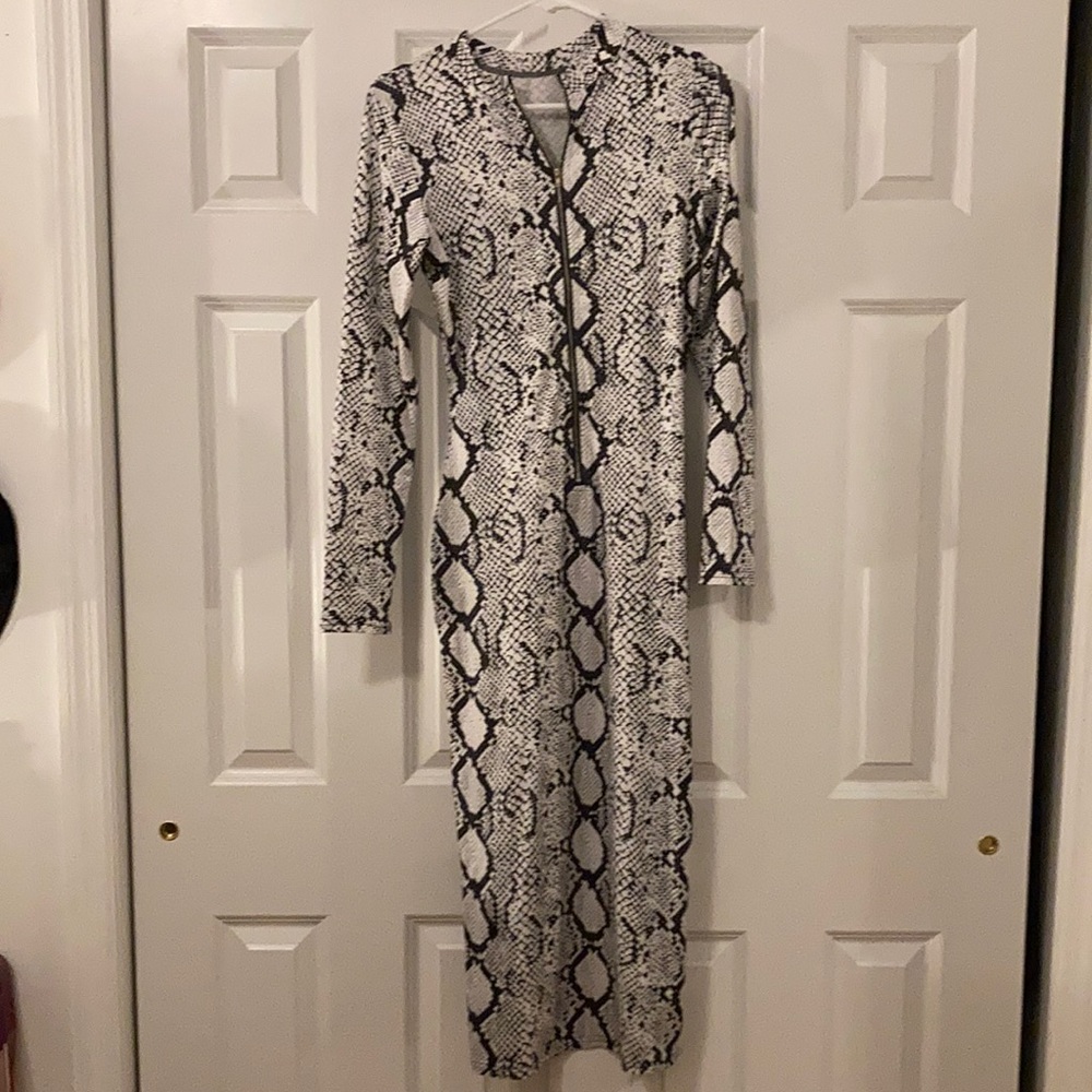 Snakeskin body con dress